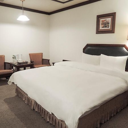 Guide Hotel Changhua Jhongjheng Exterior photo