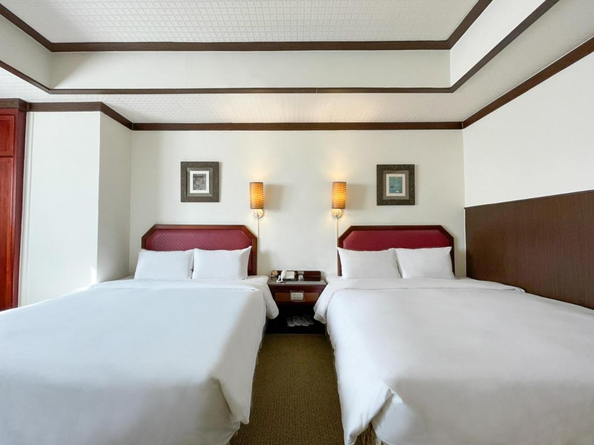 Guide Hotel Changhua Jhongjheng Exterior photo